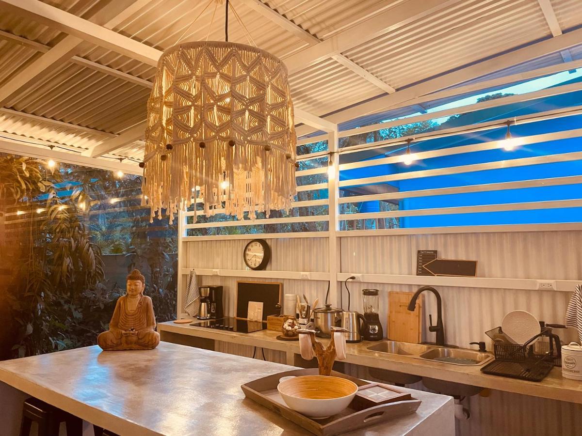 Casa Luce Bed and Breakfast Puerto Viejo de Talamanca Εξωτερικό φωτογραφία