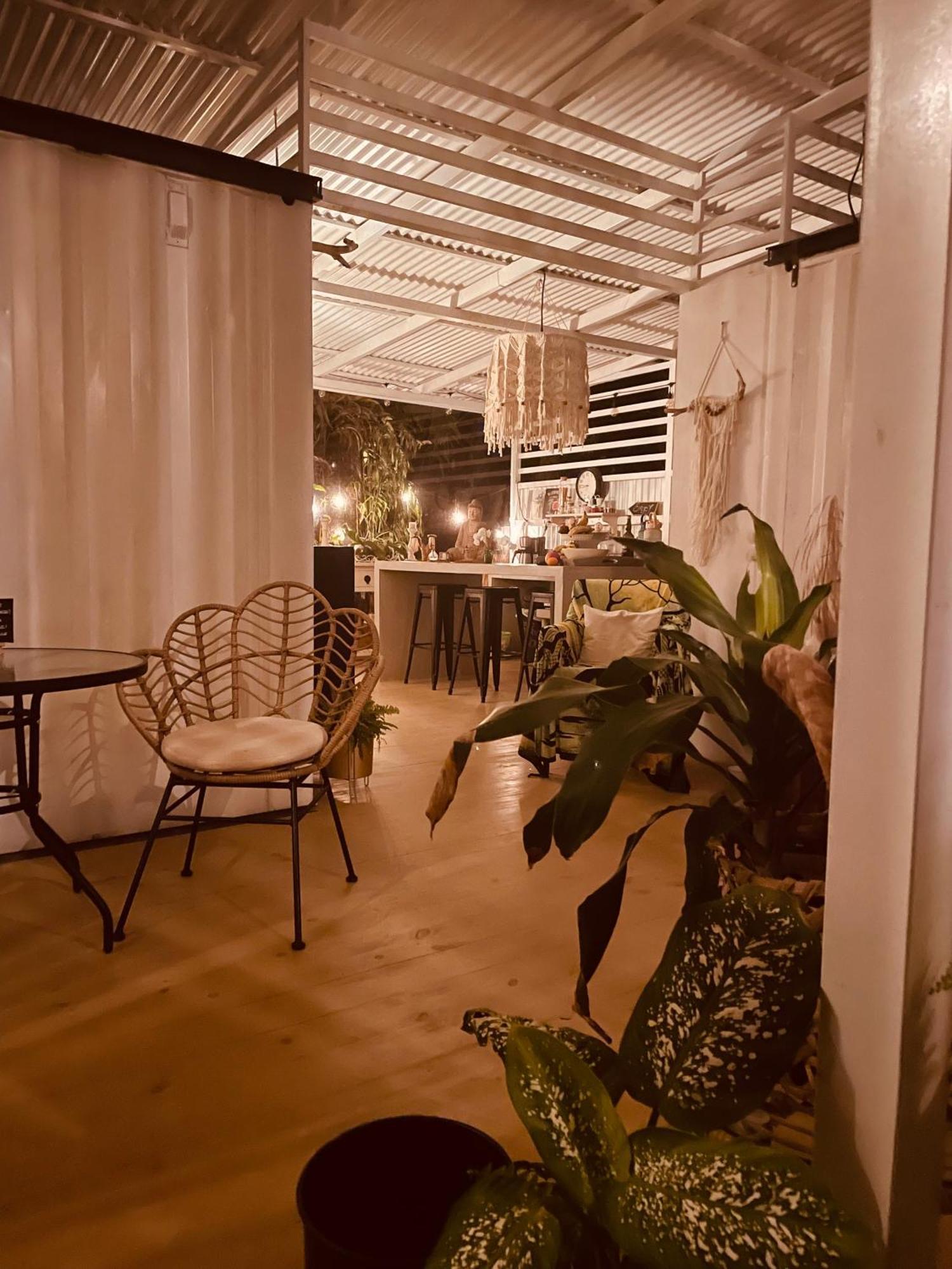 Casa Luce Bed and Breakfast Puerto Viejo de Talamanca Εξωτερικό φωτογραφία
