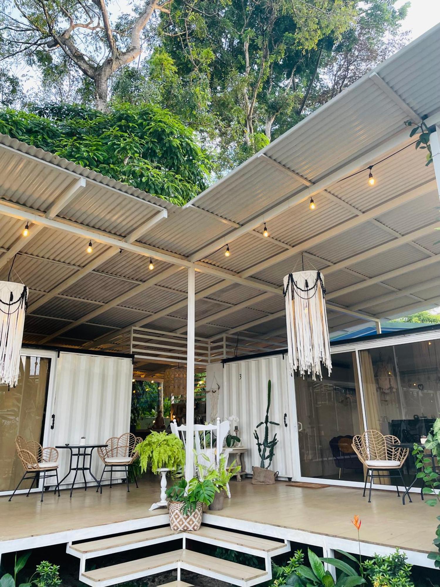 Casa Luce Bed and Breakfast Puerto Viejo de Talamanca Εξωτερικό φωτογραφία